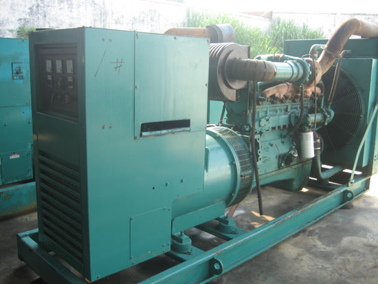 宁海租赁发电机- 发电机碳刷磨损的原因是什么