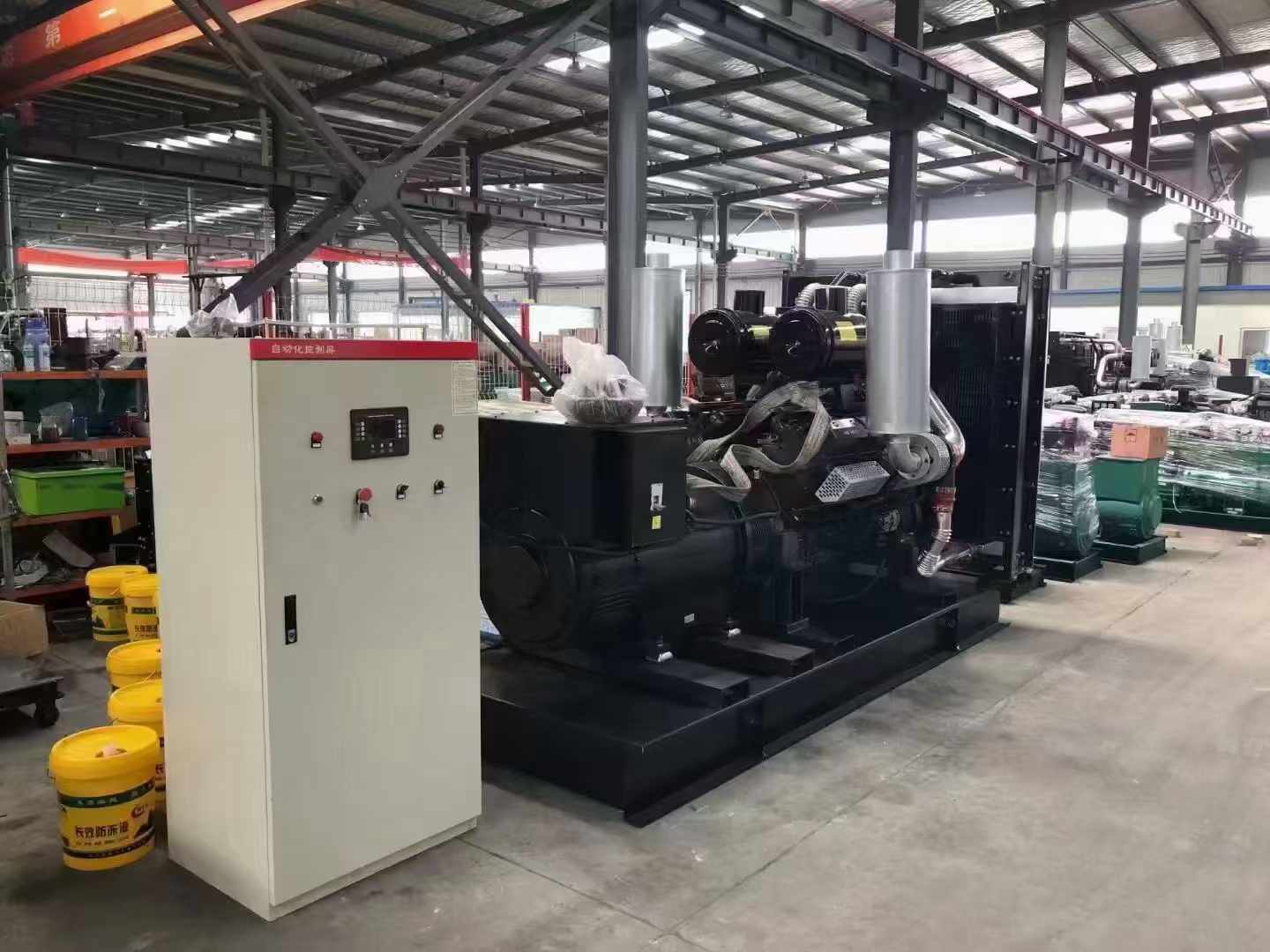 宁海柴油发电机运行时的噪音和振动水平如何？