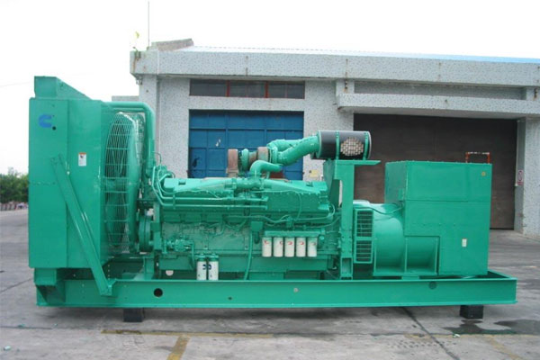 宁海工厂发电机应急发电时如何更准确地检查发电机状态？